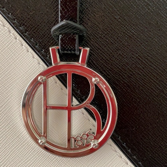 Brand New Henri Bendel Tote and Brand new wallet - Picture 13 of 16